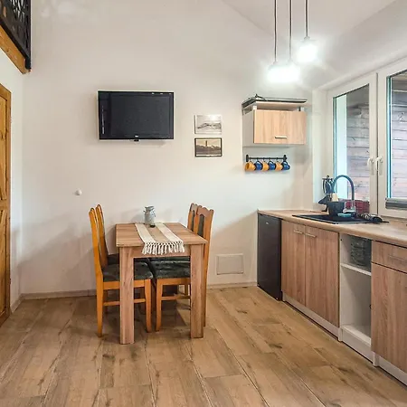 Дом отдыха 1 Bedroom Cozy In *