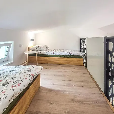 1 Bedroom Cozy In Дом отдыха