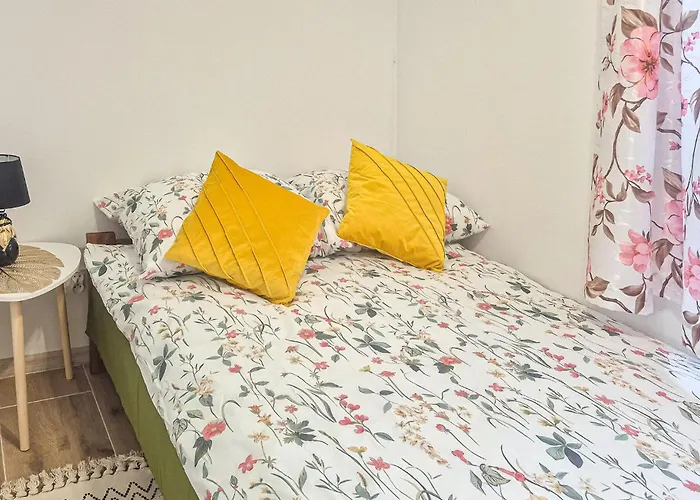 1 Bedroom Amazing In Sarbinowo