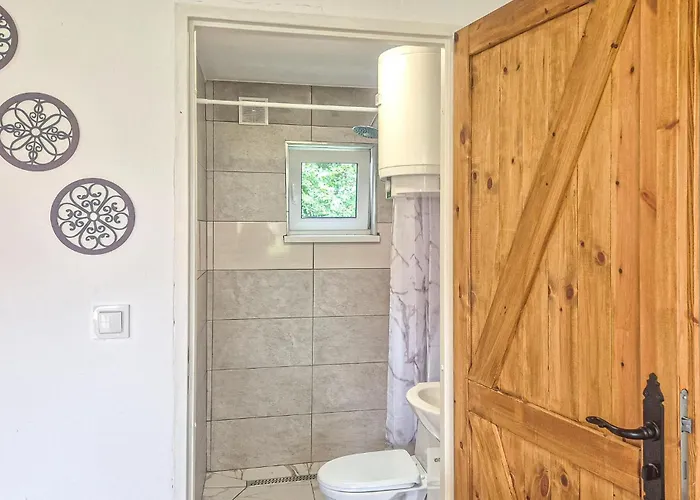 Casa vacanze 1 Bedroom Amazing In Sarbinowo